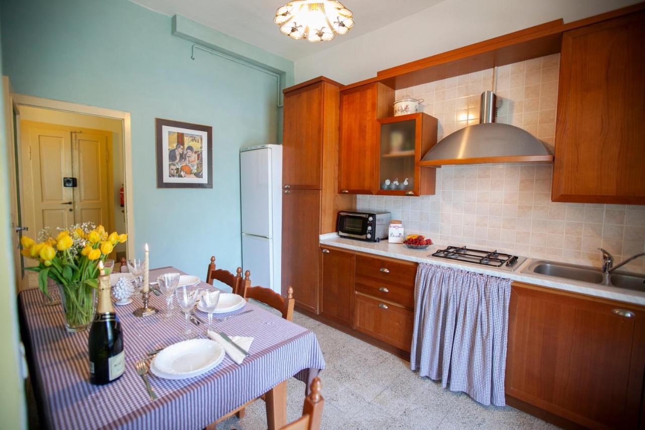 Al Porticciolo Apartment Nesso Luaran gambar